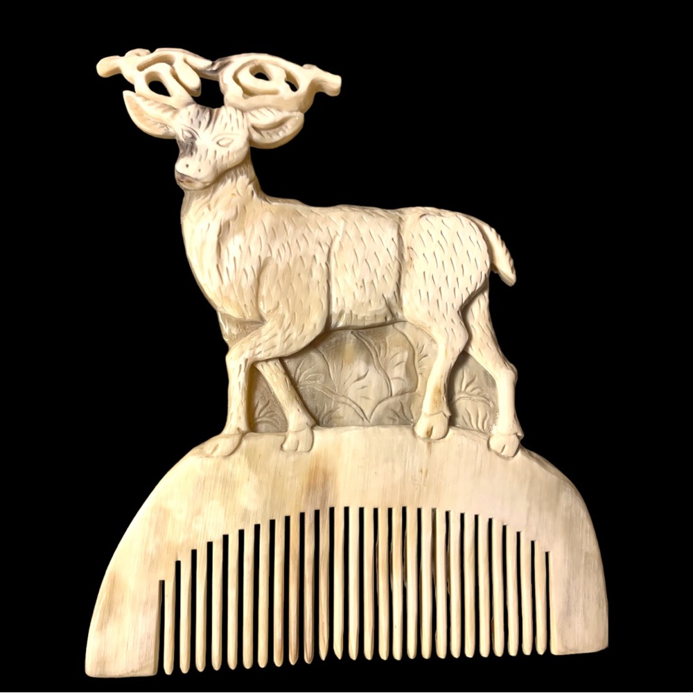 Hand Carved Decorative Hair Comb